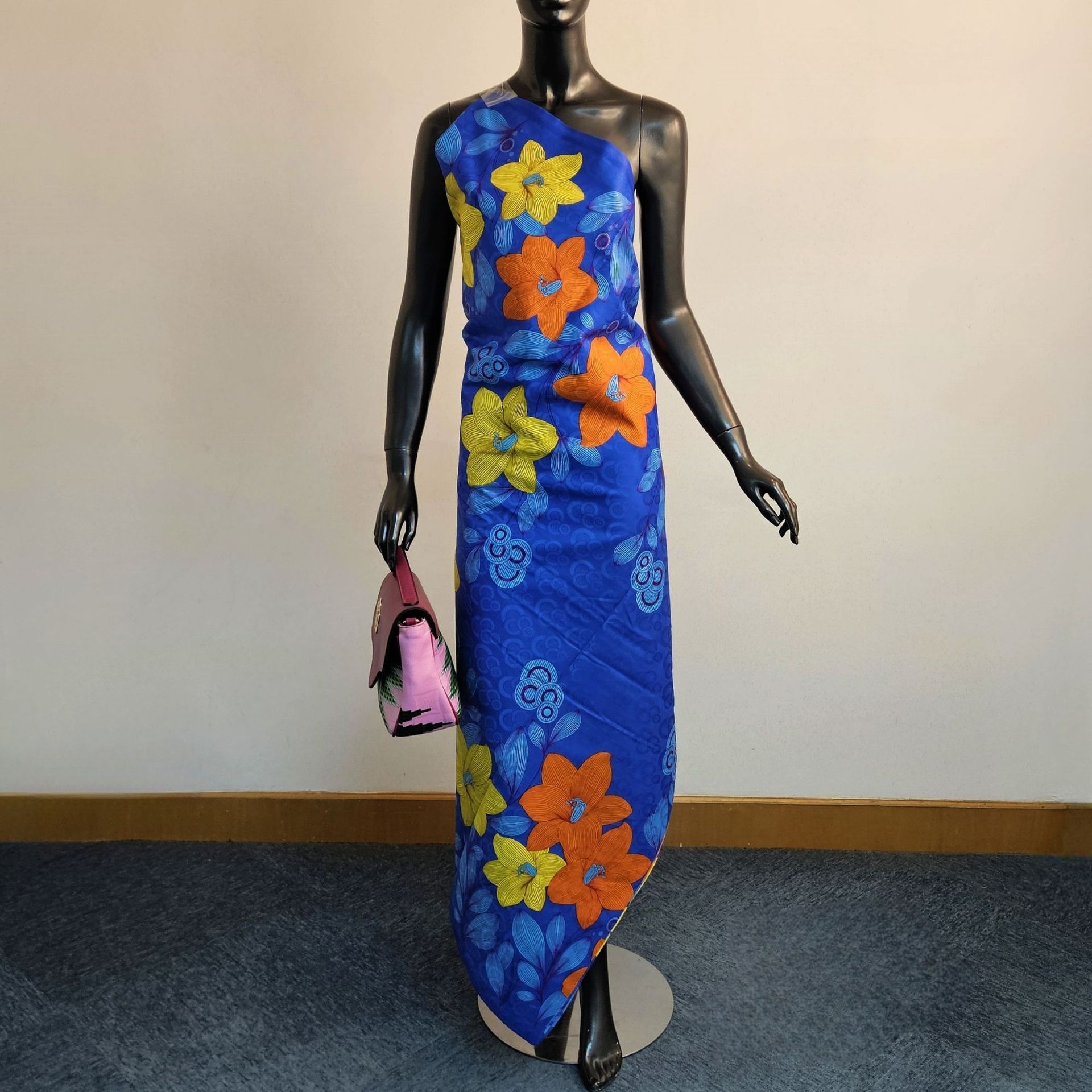 Floral Printed on Purple Blue  - đánh giá và giá Sewing Jackets