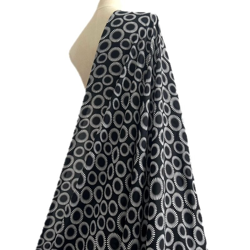 L100cm X W150cm Black Curtains - đánh giá và giá Is Sewing Textile Art